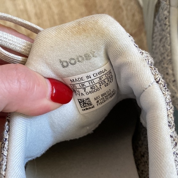 Adidas Ultraboost - Picture 5 of 11